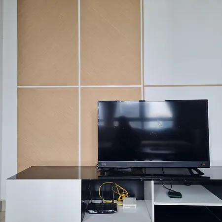 Solstice Service Apartment Cyberjaya Wifi Netflix Klia Room photo