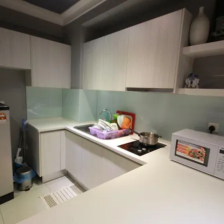 Solstice Service Apartment Cyberjaya Wifi Netflix Klia Exterior photo