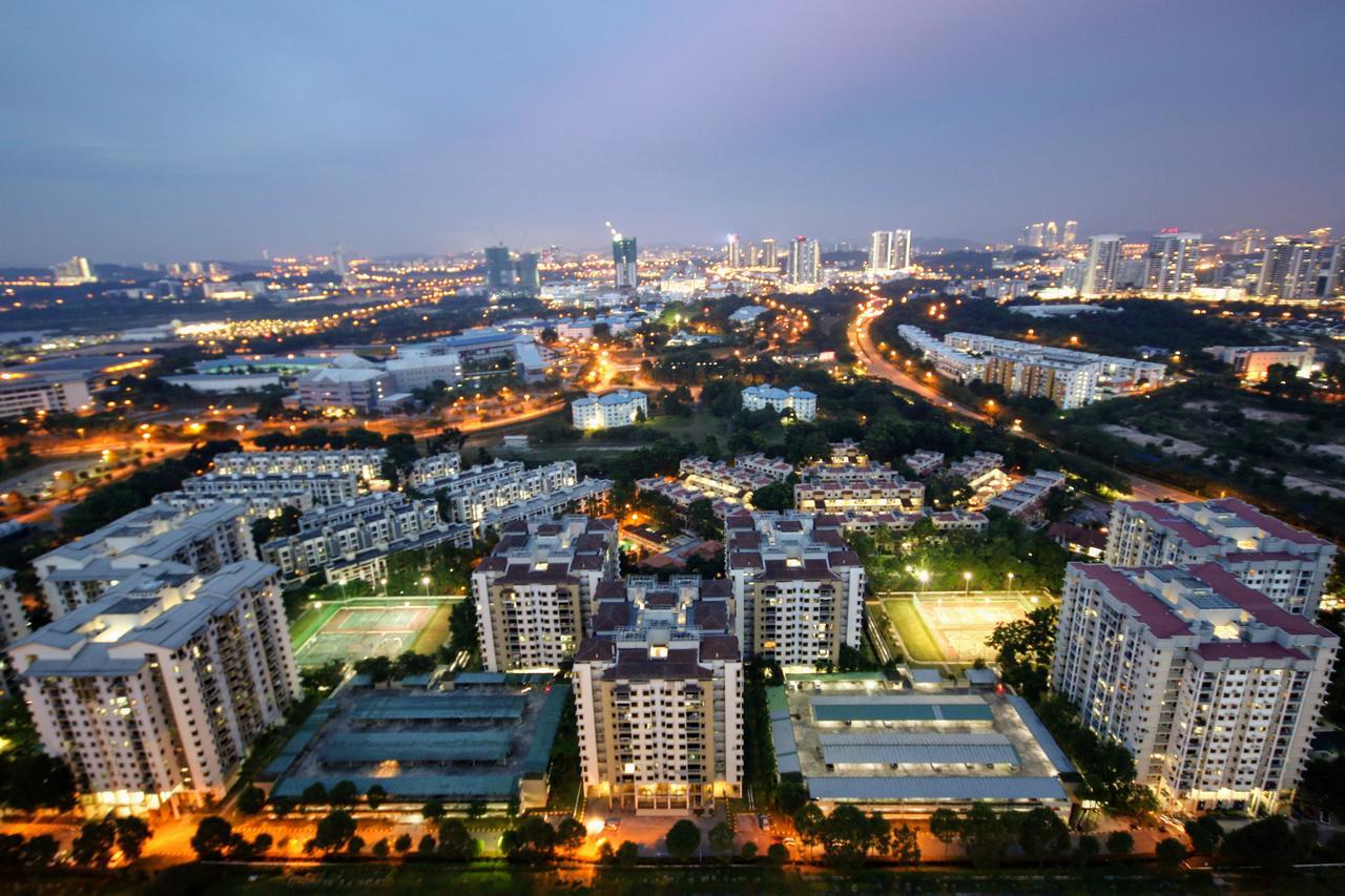 Solstice Service Wifi Netflix Klia Apartment *